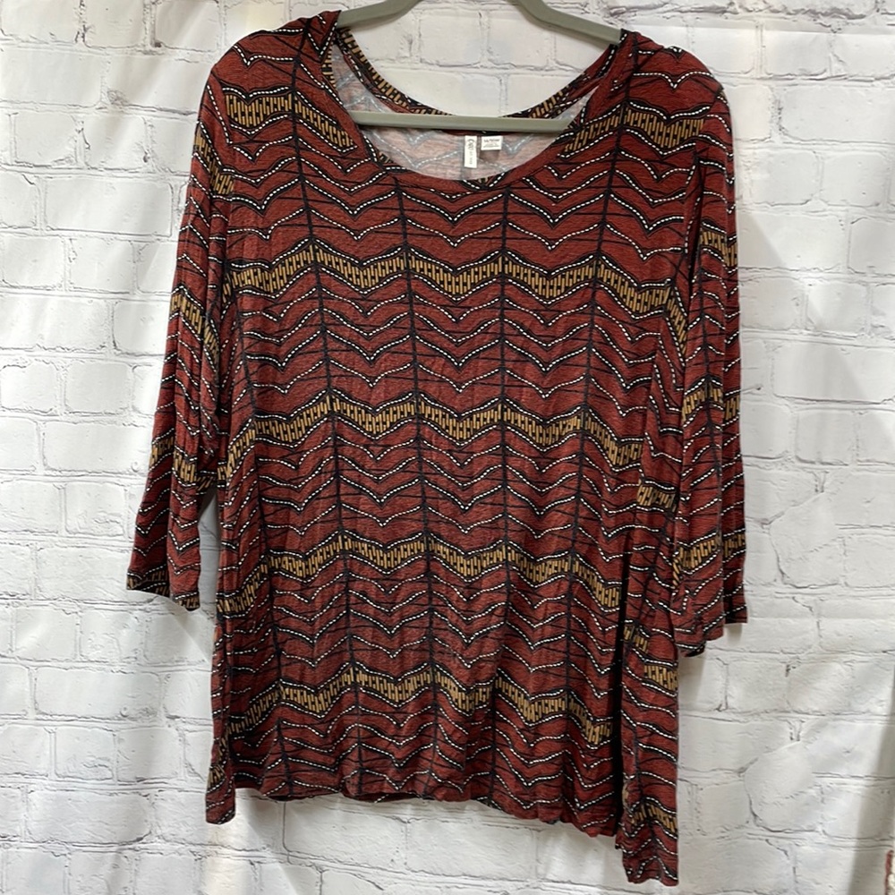 Cato brown design 14/16W stretchy top